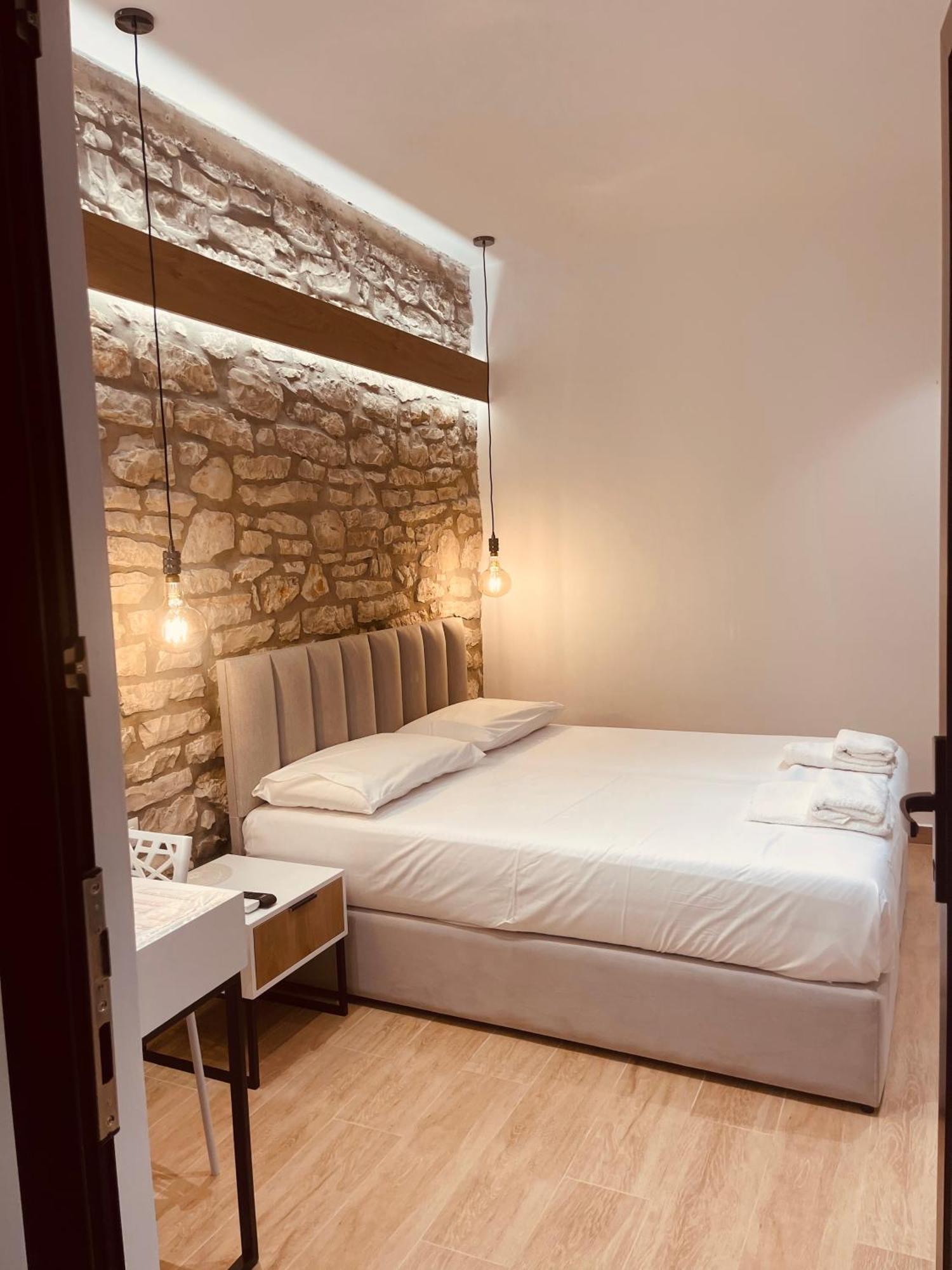 Comfort Guest Rooms Vila Hm ساراندا المظهر الخارجي الصورة