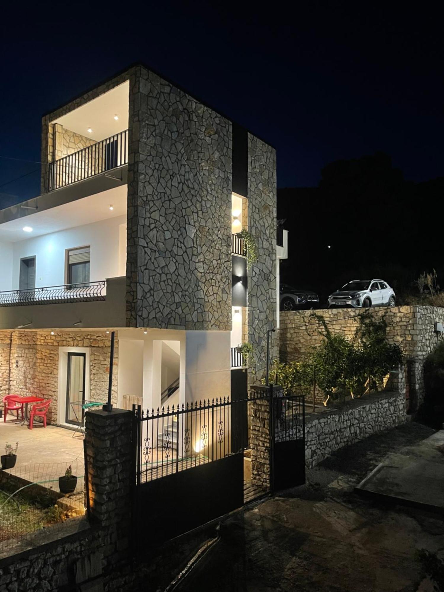 Comfort Guest Rooms Vila Hm ساراندا المظهر الخارجي الصورة